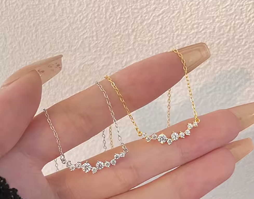 Cluster Bar Necklace